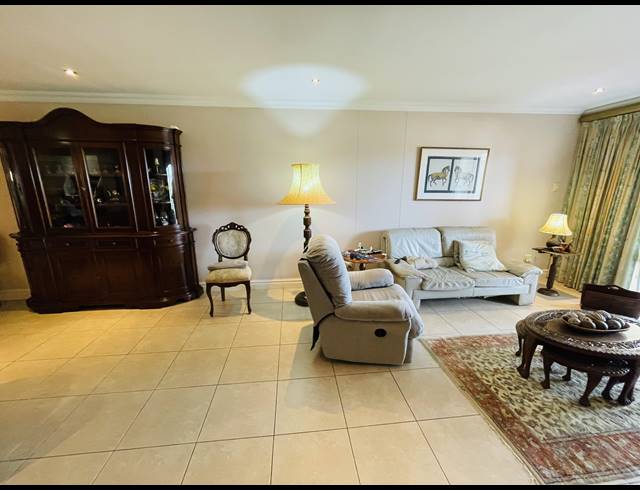 2 BEDROOM SIMPLEX FOR SALE IN LA LUCIA